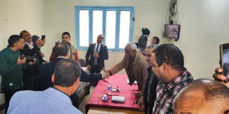 محافظ أسيوط: انتظام العمل في مختلف اللجان الانتخابية ونطالب المواطنين بالمشاركة الإيجابية