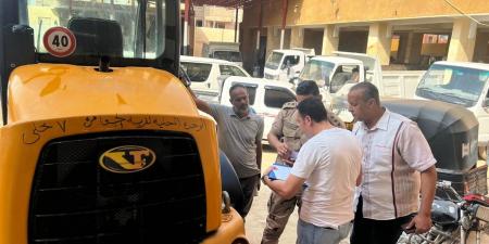 محافظة أسوان تواصل تنفيذ خطتها الشاملة لحصر وفحص جميع المعدات والسيارات