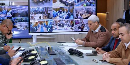 غرفة العمليات الرئيسية بسوهاج تتابع سير انتخابات مجلس النواب 2025