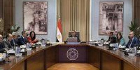 رئيس الوزراء يُتابع جهود التنسيق بين وزارات المجموعة الاقتصادية في ملفات الاقتصاد المختلفة