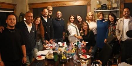 ريم البارودي وهاني عادل.. القائمة الكاملة لـ أبطال مسلسل قبل وبعد لـ مي عز الدين