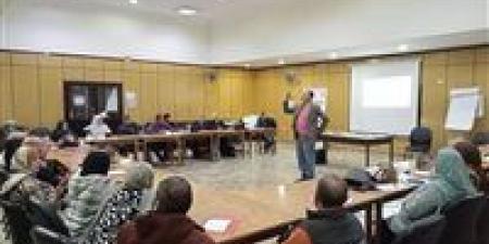 بالتعاون مع المجلس القومي للطفولة والأمومة.. محافظ أسيوط يعلن انطلاق المرحلة الثانية لورش الدليل المعياري لحماية الأطفال