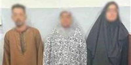 أرسلوا إليها لينكات مجهولة.. ضبط المتهمين باختراق حساب سيدة وابتزازها في المنيا