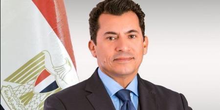 أشرف صبحي: ندعم محمد صلاح في أزمته ونتواصل معه باستمرار وحلول أزمة أرض الزمالك جاهزة