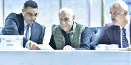 رئيس اللجنة المشرفة علي الجمعية العمومية للزمالك يعلن عدم اكتمال النصاب القانوني للجمعية