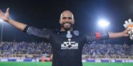 "أيقونة وفخر العرب".. الحبسي يوجه رسالة مؤثرة لمحمد صلاح: شرفت اللاعب العربي