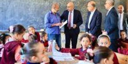 توجيهات عاجلة من الرئيس السيسي لتوفير الحوافز للمعلمين وتحسين مستواهم الاقتصادي