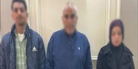 ضبط شخصين وسيدة بحوزتهم كروت دعاية انتخابية للتأثير على الناخبين بالمنيا