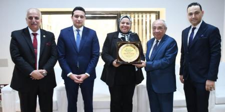 نائب محافظ الفيوم ونقيب المهندسين يفتتحان أعمال تطوير المقر الرئيسي للنقابة