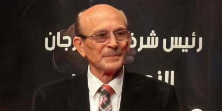 بسبب فيلم الست.. محمد صبحي يعاتب منى زكي| ماذا قال؟