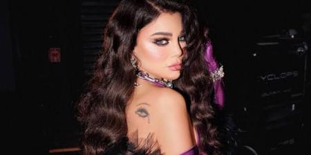 جرأة أم تجاوز؟.. مشاهد جريئة تُدخل فيديوهات هيفاء وهبي دائرة الجدل