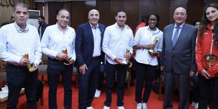 الأهلى يكرم سيدات السلة بعد حصد بطولة أفريقيا للمرة الأولى.. صور