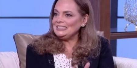 عفاف رشاد: والدتي كانت صعبة وضهري اتكسر بعد وفاتها واتطلقت من أبو ابني عشانه