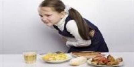 ننشر أسماء المصابين بتسمم غذائي عقب تناولهم وجبة شاورما فاسدة في المحلة