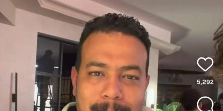 من كواليس مسلسل اللعبة.. هشام ماجد يمازح جمهوره بفيديو مع شبيه مصطفى غريب