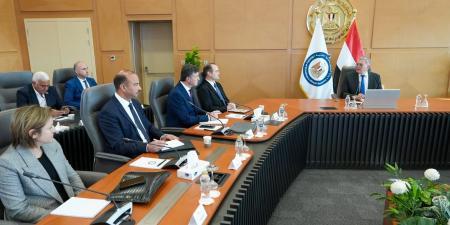 وزير البترول يناقش الخطة الجديدة للاستكشاف والإنتاج مع رؤساء الشركات العالمية العاملة في مصر