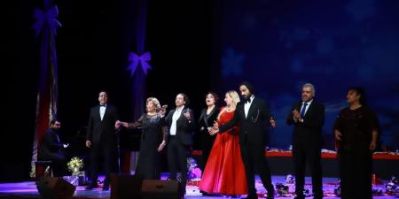 بحضور رئيس الأوبرا وقنصل تركيا بالإسكندرية.. رحلة لفرقة الأوبرا في أغاني الكريسماس العالمية