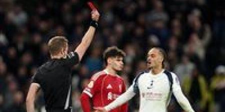 الشوط الأول: التعادل السلبي يحسم قمة ليفربول وتوتنهام هوتسبير في الدوري الإنجليزي الممتاز