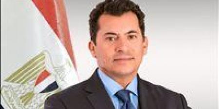 أشرف صبحي يشيد بنتائج أبطال مصر في دورة الألعاب الأفريقية للشباب