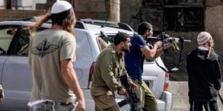 ثلاث إصابات برصاص مستوطنين شرق بلدة عناتا في القدس المحتلة