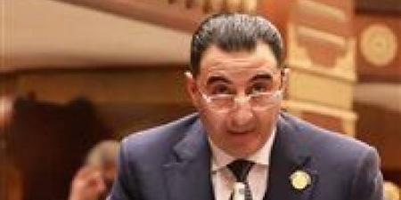 برلمانية المؤتمر: الشروط التعجيزية للقيد في نقابه المهن الرياضية تحصر ممارسة المهنة في فئة محددة جداً مما يهدد مئات الآلاف من الكوادر