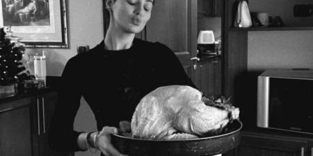 دانا الحلّاني تشارك أجواء العيد من المطبخ