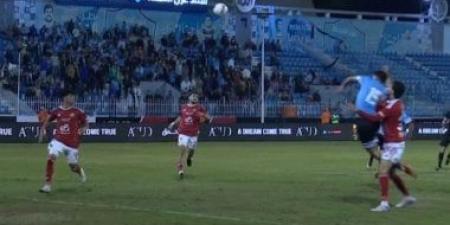 60 دقيقة.. محاولات هجومية من الأهلي وغزل المحلة والنتيجة 1-1