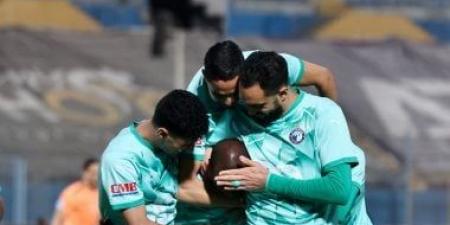 بيراميدز يتصدر قائمة أعلى معدل أعمار في الدوري المصري بـ 30 سنة