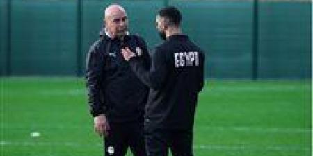 لم الشمل واستعادة الروح.. جلسة خاصة بين صلاح والعميد لتوحيد الصفوف نحو اللقب الإفريقي