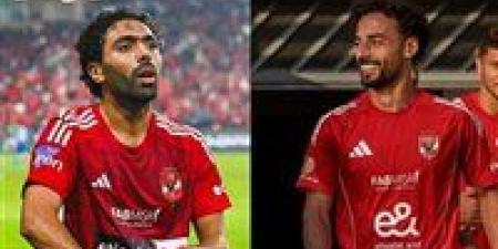 شوبير يكشف تعثر مفاوضات تجديد عقدي الشحات وعبد القادر مع الأهلي