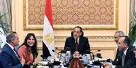 رئيس الوزراء يضع التنمية الحضرية على طاولة التنفيذ.. استثمارات واعدة وخارطة فرص تمتد لـ17 محافظة