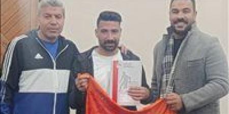 الشمس يضم محمد سوستا ظهير أيسر النوبي مايوركا موسم ونصف