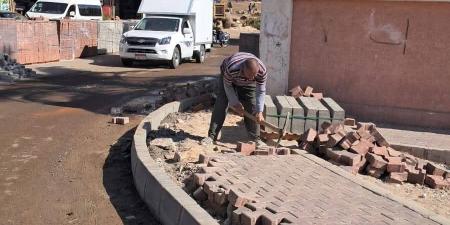 الغردقة تواصل تطوير محور شارع الثلاثين لتعزيز البنية التحتية