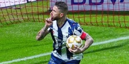 نيس الفرنسى يفاوض راموس لمزاملة محمد عبد المنعم