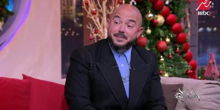 محمود العسيلي: اتجوزت 4 مرات وبحب الست اللي معايا تدلعني زي ما بدلعها