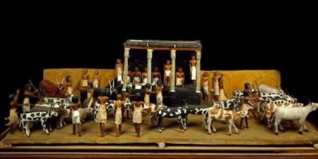 مقتنيات المتحف المصرى.. ماكيت من مقبرة الوزير مكت رع