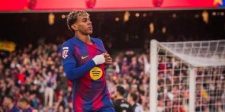 يامال يغيب عن تدريب برشلونة ويثير القلق قبل الديربي أمام إسبانيول