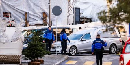 «وكأنه فيلم رعب».. شهود عيان يرون تفاصيل صادمة حول كارثة منتجع سويسرا