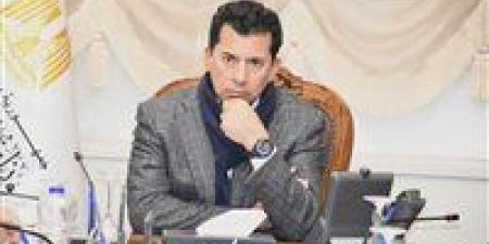 وزير الرياضة يبحث استضافة مصر لدورة الألعاب الأفريقية 2027