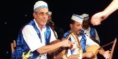 فرقة السمسمية بمكتبة مصر العامة بالإسماعيلية تقدم عرضًا فنيًا بمحطة مترو إمبابة