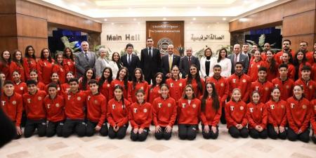 وزير الشباب والرياضة يحفز منتخب الجمباز قبل بطولة أفريقيا