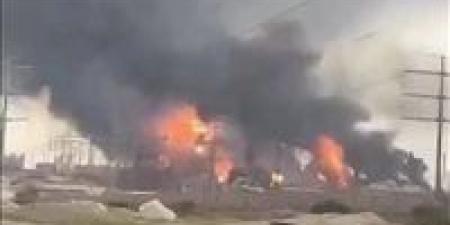 «انتقام أمريكي سريع».. إيران تعلن تعرض مجمع «بندر إمام» للبتروكيماويات لغارات جوية