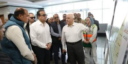 وزير الصحة يتفقد مجمع المعامل المركزية في بدر ومستشفى العبور