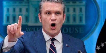 وزير الحرب الأمريكي: اليوم سيشهد أكبر عدد من الضربات على إيران