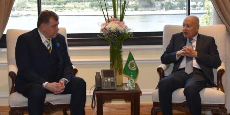 أبو الغيط: إيران تمارس سياسة عدائية تفتقد للبوصلة السليمة