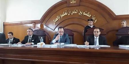 بينهم أب وأبناؤه.. إحالة أوراق خمسة متهمين للمفتي بتهمة قتل جارهما في البحيرة