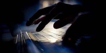 16.4 مليار دولار سرقات إلكترونية.. تحذير لمستخدمى الهواتف