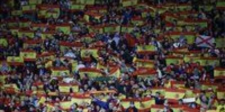 فيفا يفتح تحقيقًا رسميًا في هتافات عنصرية ضد منتخب مصر