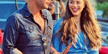 محمد إمام يروج لفيلمه الجديد صقر وكناريا: جاهزين للي بعده