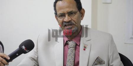 إعلامي سوداني لـ"الدستور": البرهان يعيد ترتيب السلطة السياسية والعسكرية في الخرطوم (خاص)